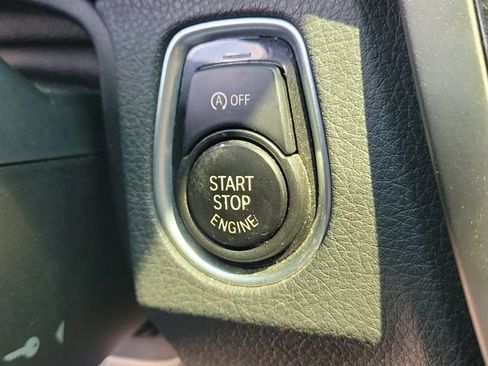 Used 2015 BMW M3 RWD image 33