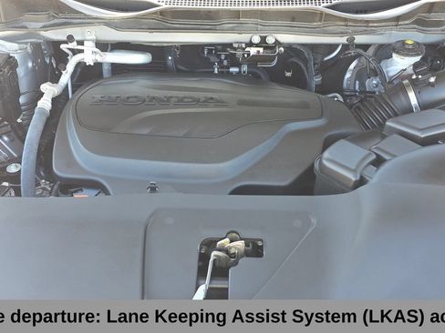 Used 2025 Honda Odyssey Elite image 11