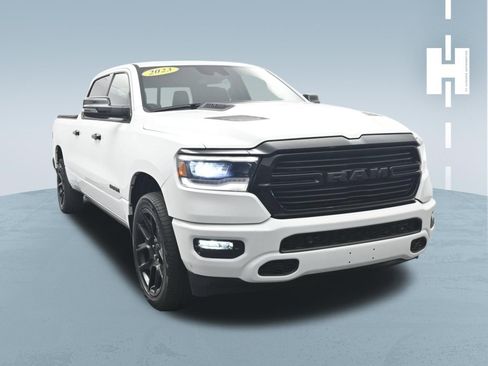 Used 2023 RAM 1500 Laramie AWD/4WD image 3