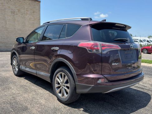 Used 2017 Toyota RAV4 Limited FWD image 5