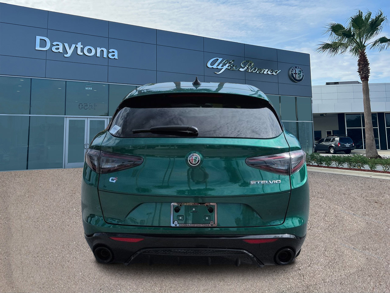 New 2026 Alfa Romeo Stelvio Sprint w/ Convenience Package AWD/4WD image 4