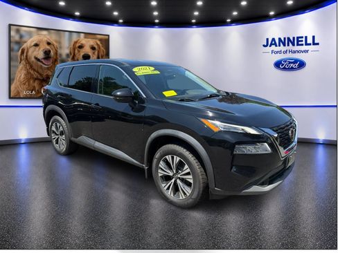 Used 2021 Nissan Rogue SV AWD/4WD image 3