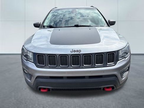 Used 2020 Jeep Compass Trailhawk image 6