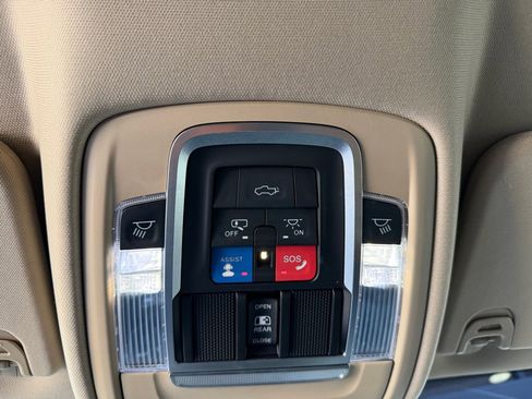 Used 2021 RAM 1500 Limited w/ Protection Group AWD/4WD image 17