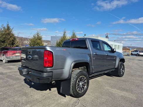 Used 2020 Chevrolet Colorado ZR2 image 15
