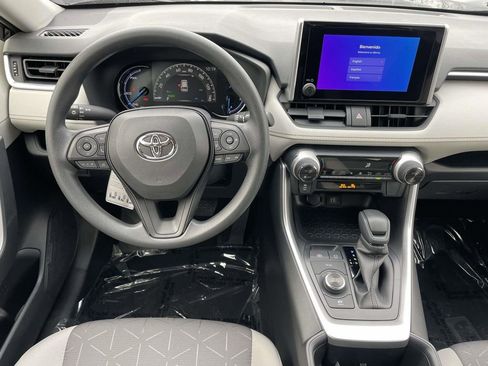 New 2025 Toyota RAV4 XLE image 22
