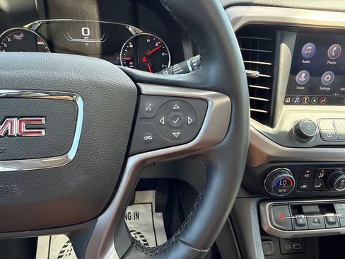 Used 2023 GMC Acadia AT4 w/ Technology Package AWD/4WD image 39