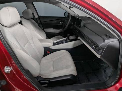 Used 2025 Honda Accord SE image 24
