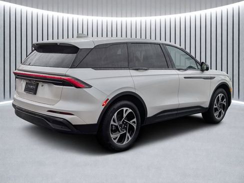 New 2025 Lincoln Nautilus Premier w/ Jet Appearance Package image 3