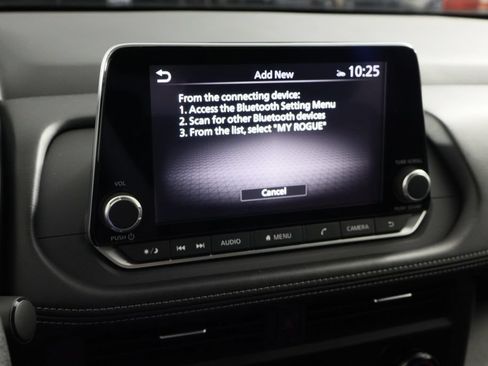 Used 2024 Nissan Rogue SV AWD/4WD image 32