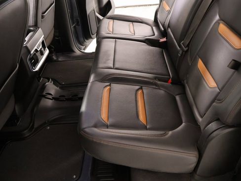 Used 2021 GMC Sierra 1500 AT4 w/ AT4 Value Package image 12