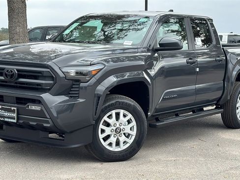 New 2025 Toyota Tacoma SR5 image 34