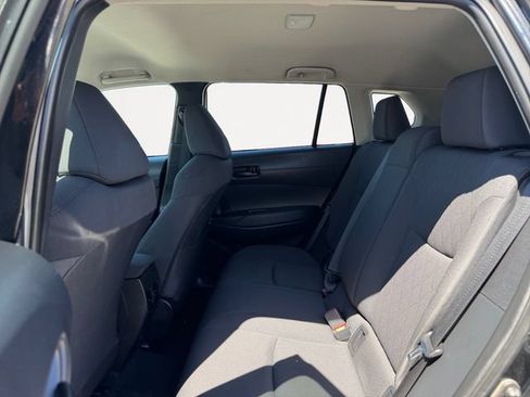 Certified 2023 Toyota Corolla Cross LE FWD image 11