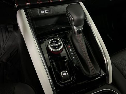 Certified 2024 GMC Canyon AT4X AWD/4WD image 16