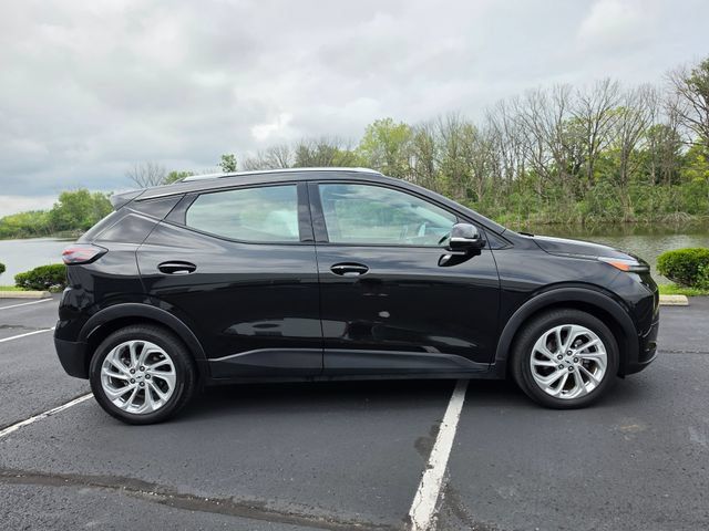 Used 2023 Chevrolet Bolt EUV LT FWD image 5