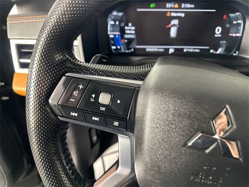 Used 2022 Mitsubishi Outlander SEL image 27