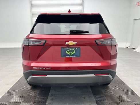 Certified 2026 Chevrolet Equinox LT w/ Convenience Package II image 10