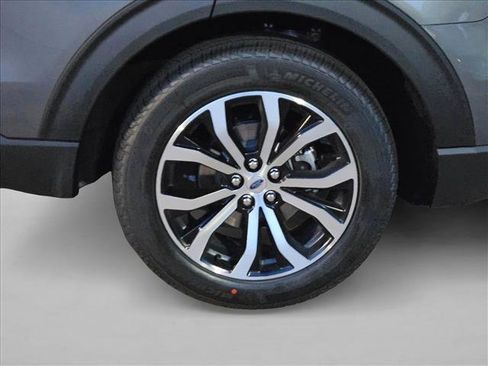 New 2025 Ford Explorer ST-Line image 10