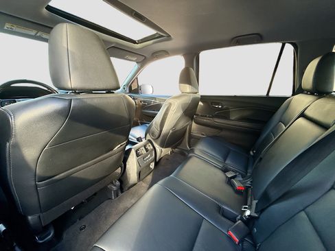 Used 2021 Honda Pilot EX-L image 25