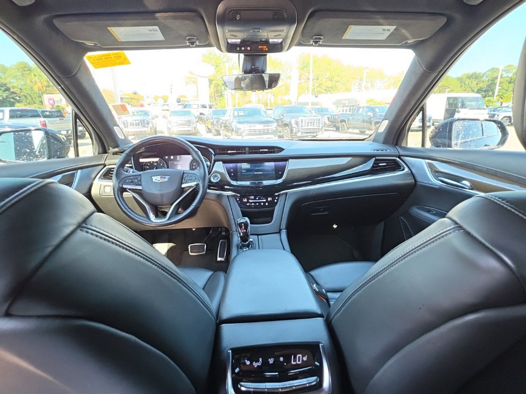 Used 2020 Cadillac XT6 Sport w/ Platinum Package AWD/4WD image 13