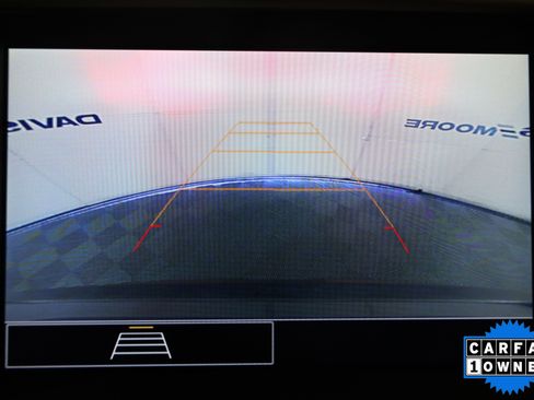 Used 2023 GMC Acadia SLE w/ Driver Convenience Package image 25