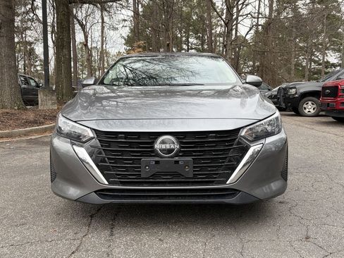 Used 2024 Nissan Sentra SV image 8