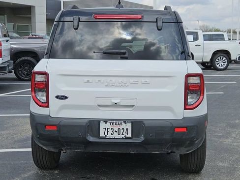 New 2025 Ford Bronco Sport Outer Banks image 9