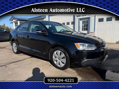 Used 2013 Volkswagen Jetta SE image 1