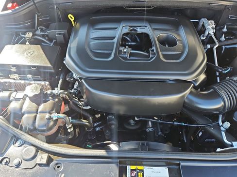 Used 2020 Jeep Grand Cherokee Laredo image 21