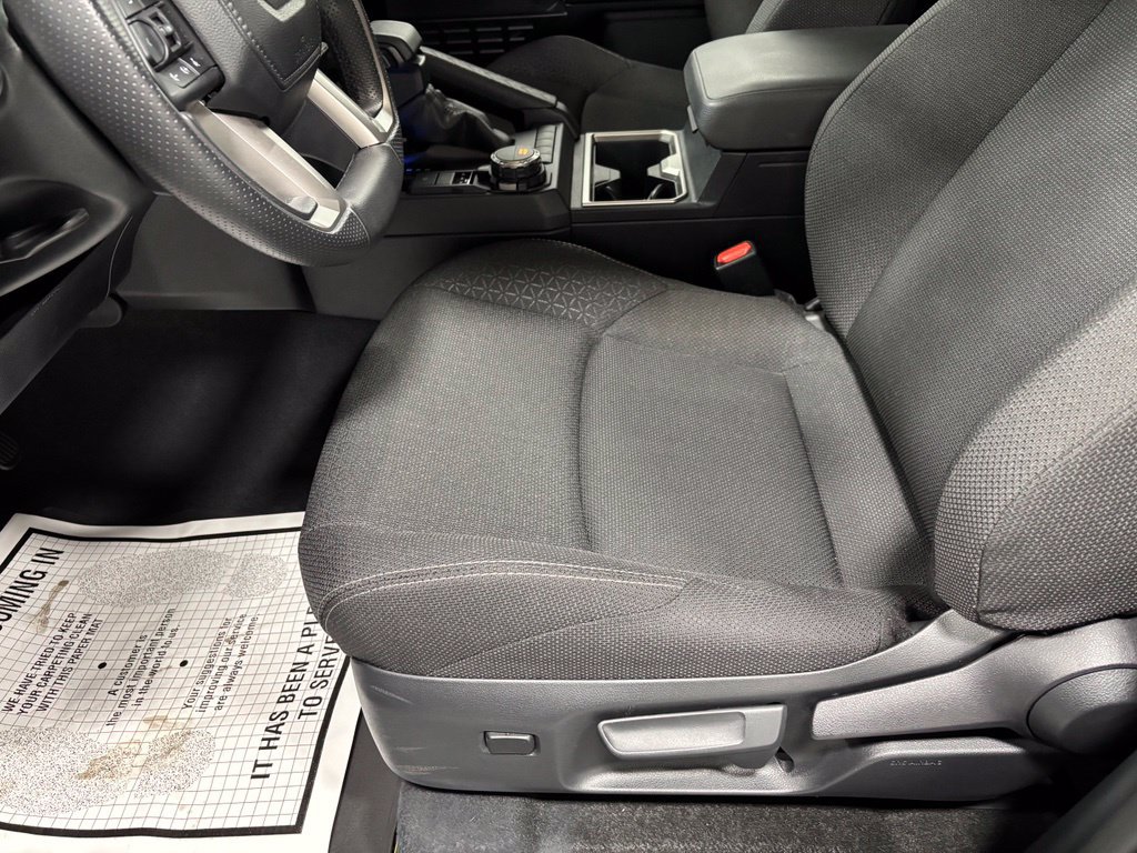 Used 2026 Toyota 4Runner SR5 AWD/4WD image 13