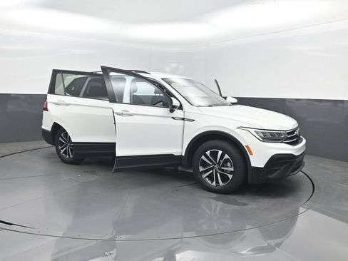 Used 2023 Volkswagen Tiguan S AWD/4WD image 38