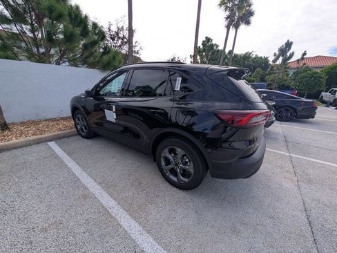 New 2026 Ford Escape ST-Line FWD image 8