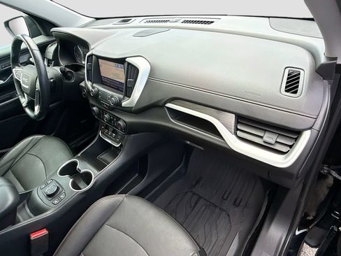 Used 2020 GMC Terrain SLT w/ Preferred Package AWD/4WD image 34