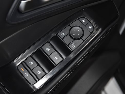 New 2026 Nissan Rogue SV w/ Cold Weather Package FWD image 4