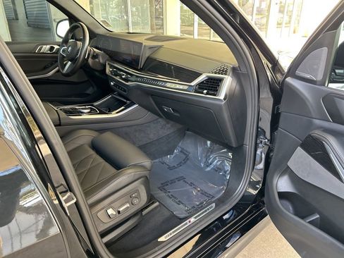 Used 2024 BMW X5 sDrive40i w/ M Sport Package image 27