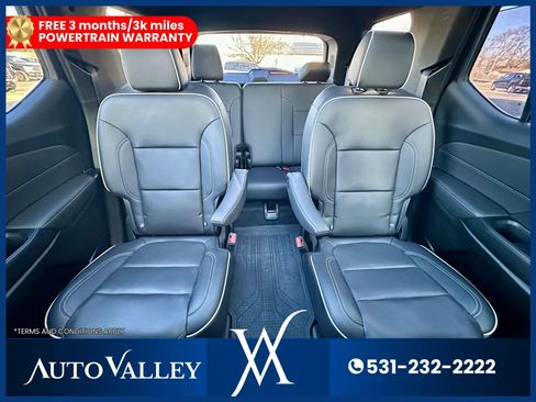 Used 2022 Chevrolet Traverse Premier w/ LPO, Floor Liner Package AWD/4WD image 39