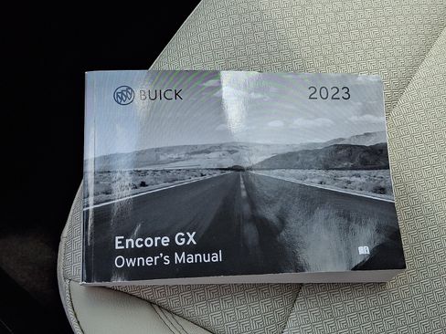 Used 2023 Buick Encore GX Preferred FWD image 26