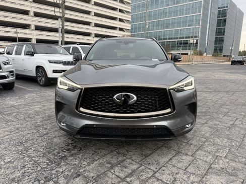 Used 2020 INFINITI QX50 Essential w/ Edition 30 Package image 2