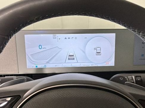 Used 2023 Hyundai Ioniq 5 Limited AWD/4WD image 17