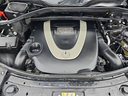 Used 2011 Mercedes-Benz GL 450 4MATIC image 27