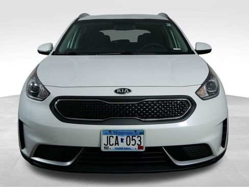 Certified 2019 Kia Niro LX image 3