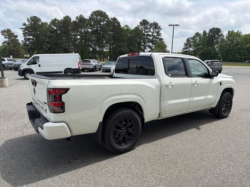 Used 2026 Nissan Frontier SV w/ SV Convenience Package AWD/4WD image 8