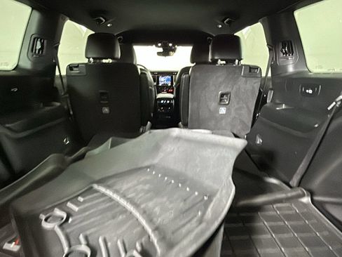 Used 2021 Jeep Grand Cherokee L Laredo AWD/4WD image 33
