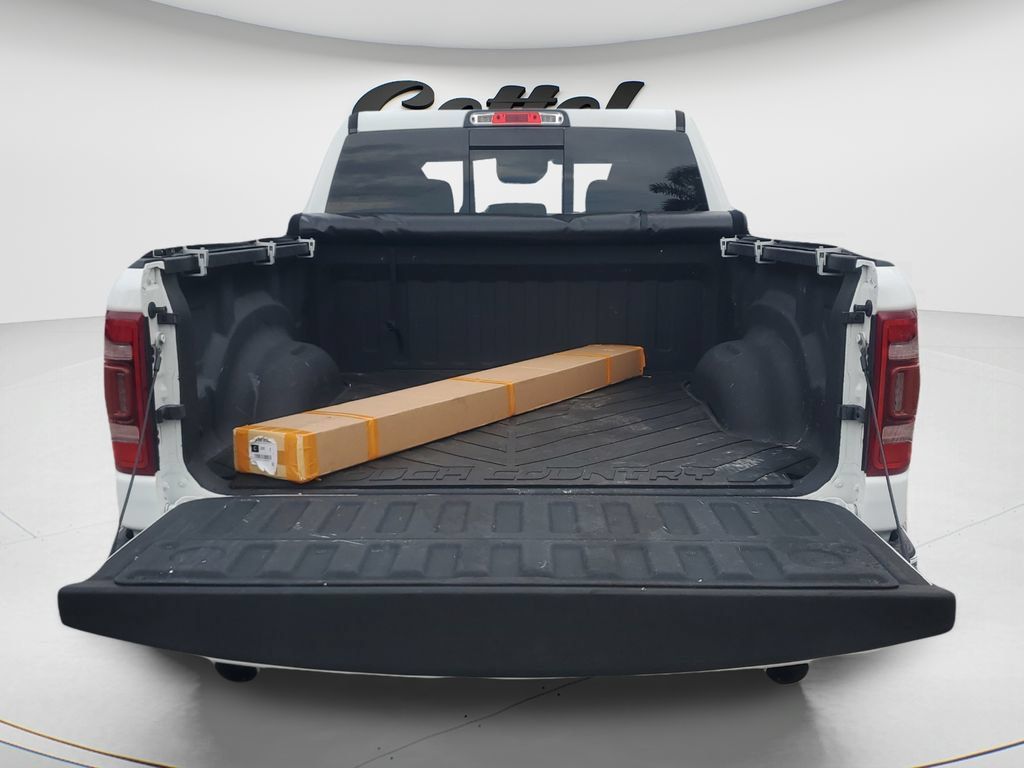 Used 2022 RAM 1500 Limited w/ Off-Road Group AWD/4WD image 9