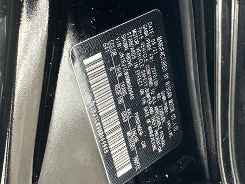 Used 2021 Nissan Rogue Sport SL w/ Premium Package image 18