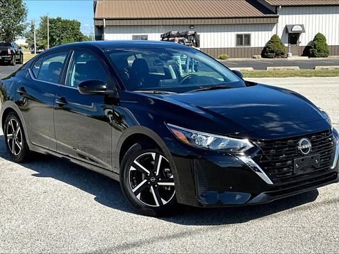 Used 2024 Nissan Sentra SV image 38