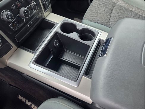 Used 2015 RAM 1500 Lone Star RWD image 17