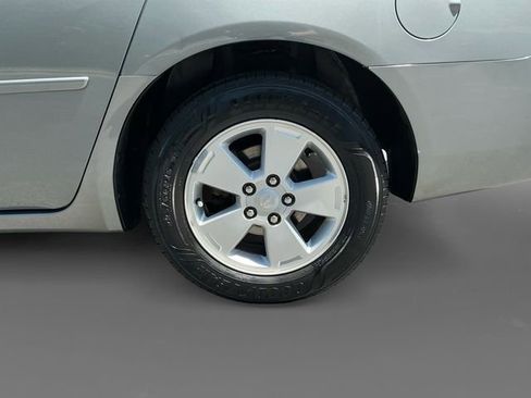 Used 2008 Chevrolet Impala LT FWD image 15