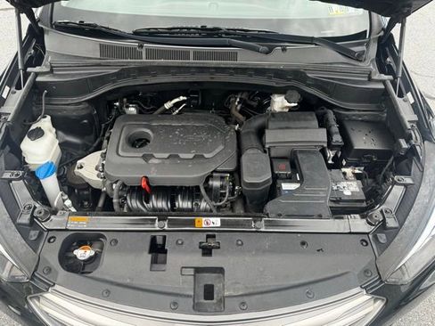 Used 2017 Hyundai Santa Fe Sport AWD/4WD image 19
