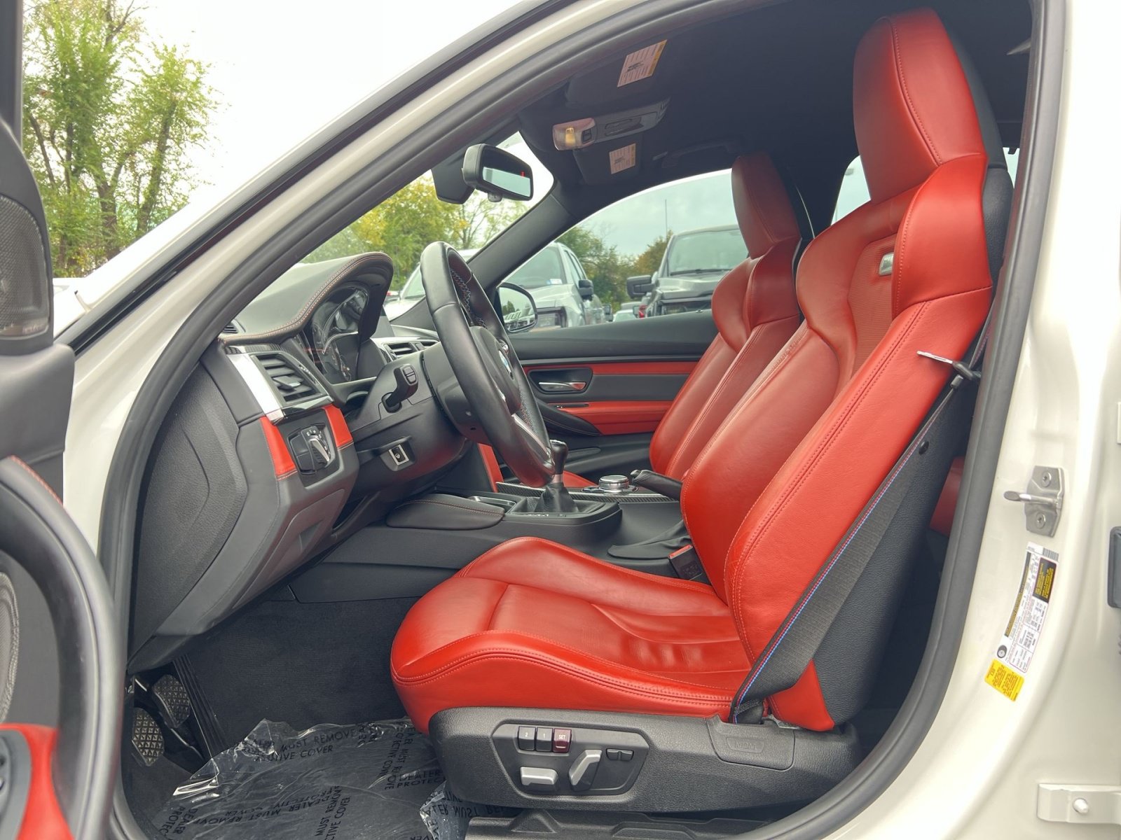 Used 2017 BMW M3 RWD image 14